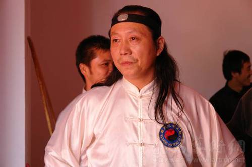 贺曦瑞