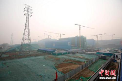 北京城市副中心建设工地一派繁忙。(资料图)<a target='_blank' href='http://www.chinanews.com/'>中新社</a>记者 韩海丹 摄