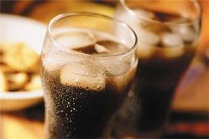 碳酸饮料