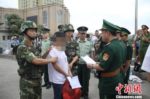 一涉嫌拐卖妇女的越南女子藏匿中国15年中越警方联手抓获
