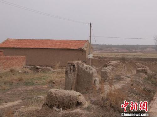 空心化的东号村 陈溯 摄