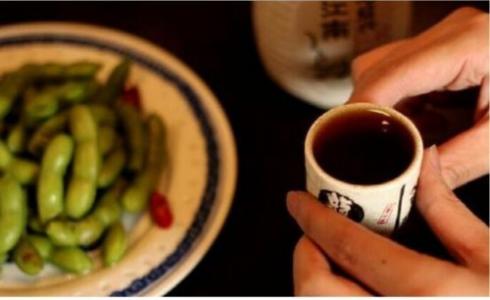 30年喝下3万多斤黄酒5