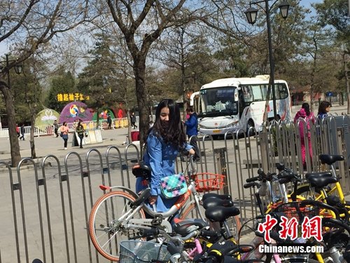 越来越多的用户开始使用共享单车。<a target='_blank' href='http://www.chinanews.com/' >中新网</a> 吴涛 摄