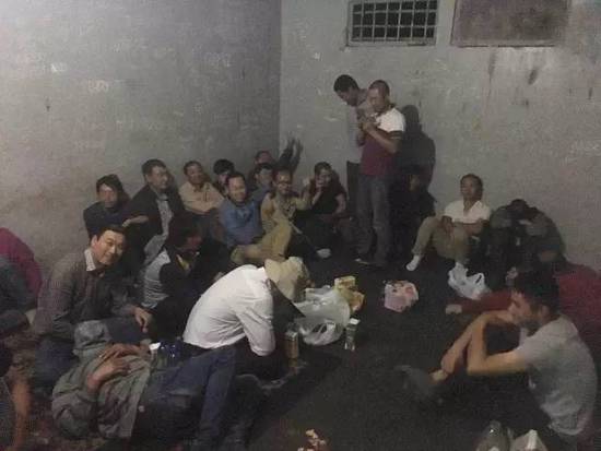 中国驻赞大使约见赞内政部长 敦促释放中国公民