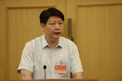 杨金生