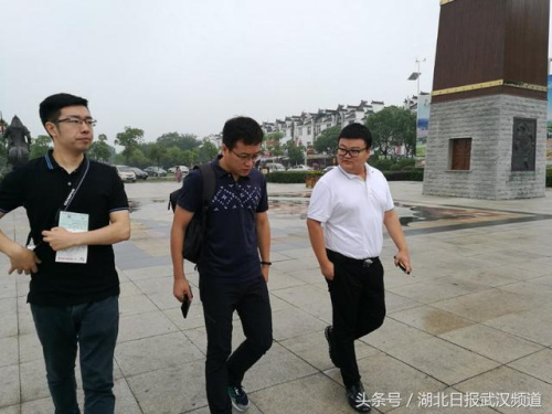 右一为聂权