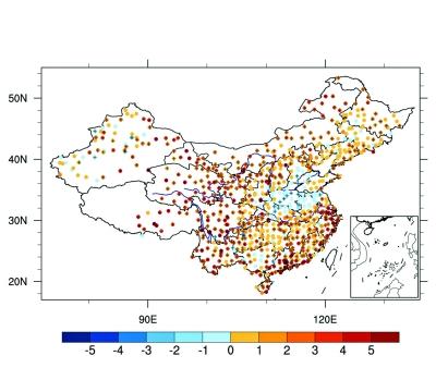 图1 1960-2013年间夏季高温日数的变化趋势(单位：天/10年)