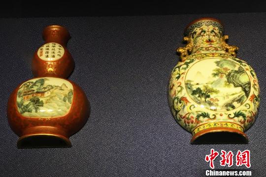 “明韵清风——景德镇窑皇家瓷器艺术展”10日在安徽合肥开展。此次展览共展出130余件(套)明清时期景德镇窑瓷器。　张强 摄