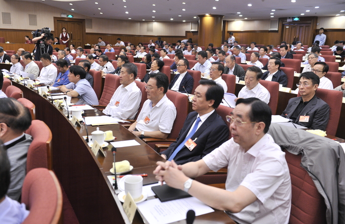    全国政协十二届常委会第二十二次会议开幕