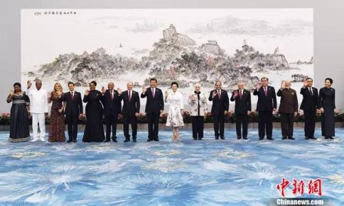 点击进入下一页