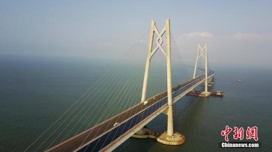 资料图：港珠澳大桥雄姿。 <a target='_blank' href='http://www.chinanews.com/'>中新社</a>记者 陈文 摄