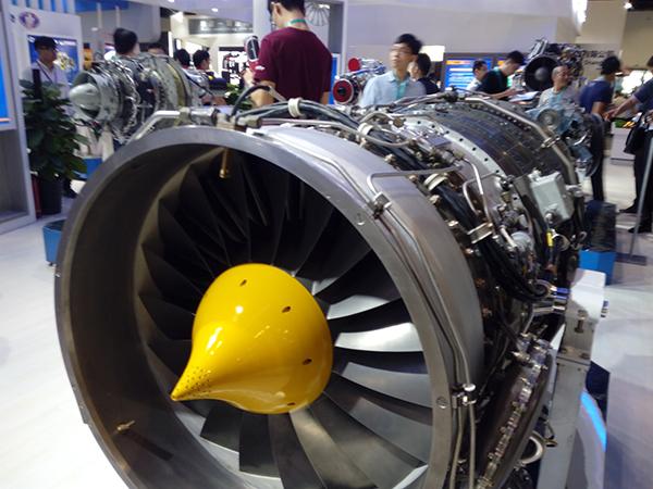 中乌航空合作再升级,L-15高教机发动机将在华组装