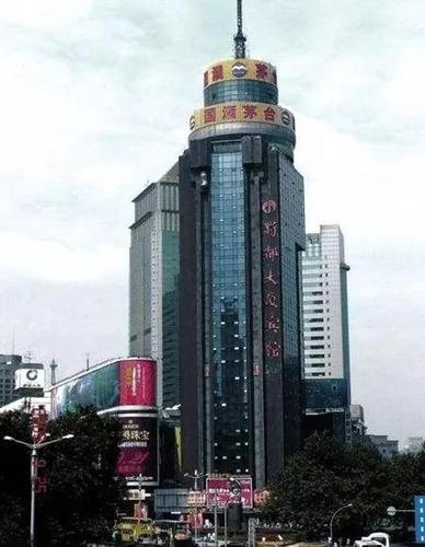 中国第一高楼有望建在成都：建筑高度拟定为677米