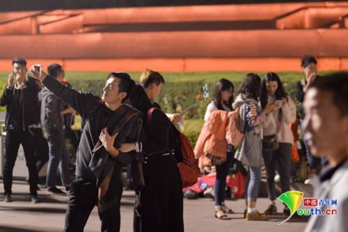 点击进入下一页