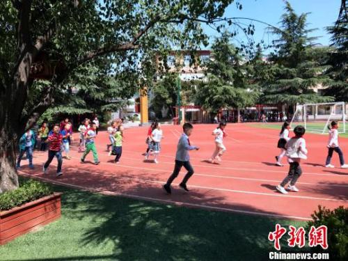 点击进入下一页