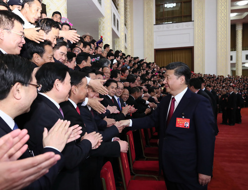 （2）习近平等领导同志亲切会见出席党的十九大代表、特邀代表和列席人员
