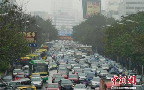 海口市出台八项举措研究缓解交通拥堵问题
