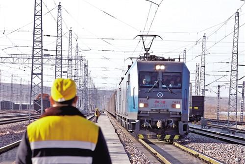 2020年全国铁路营业里程将达15万公里推进债转股