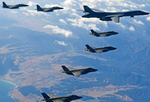B1-B、F35、F16等多型战机参加韩美联演
