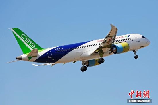 12月17日，第二架C919大型客机在上海浦东国际机场完成首次飞行。<a target='_blank' href='http://www.chinanews.com/'>中新社</a>记者 殷立勤 摄