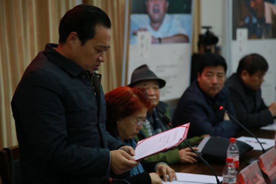 河南省古陶瓷博物馆、中国钧官窑址博物馆副馆长马朝阳宣布永久收藏四件作品