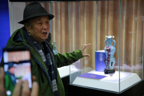 河南省文物考古研究所研究员、中国艺术品收藏家协会首席专家赵青云点评作品