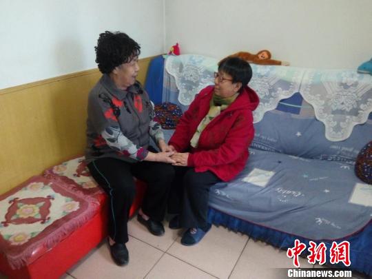 不久前，老军营十个社区启动微帮站，组建微帮队，为居民提供帮助，“女儿团”就是其中的一支。受访者提供