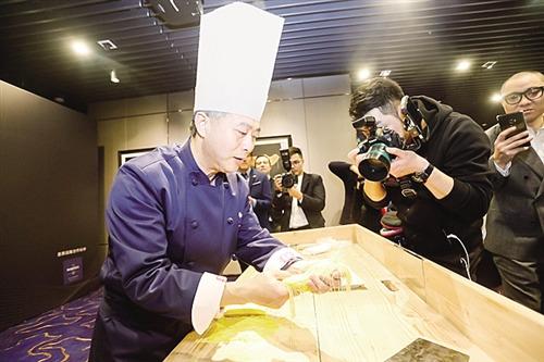 中国版《米其林指南》发布餐厅指南值得信赖吗？
