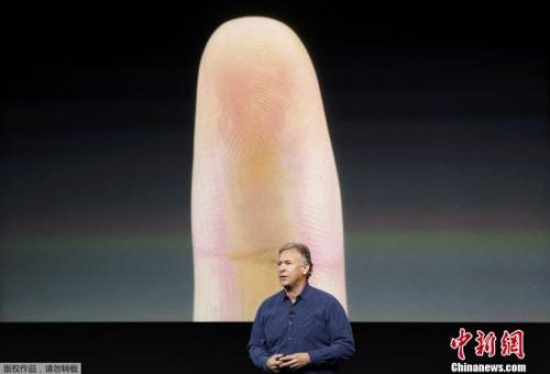 资料图：苹果发布iPhone 5s时，已经支持手机指纹识别。