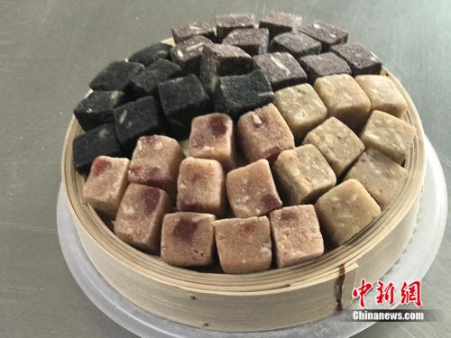 "制作元宵时使用的馅料。<a