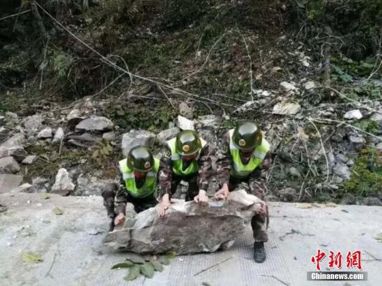 点击进入下一页