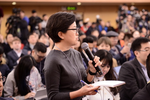 海峡时报记者提问