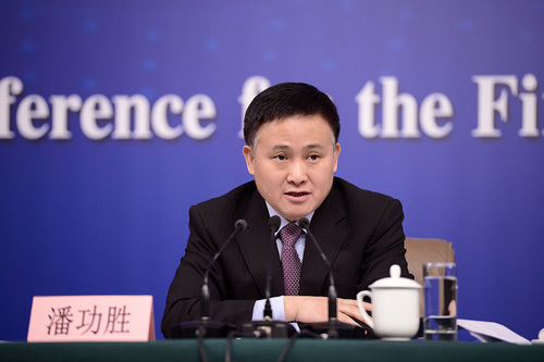 中国人民银行副行长兼国家外汇管理局局长潘功胜