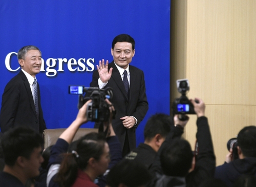 （5）国务院国资委主任肖亚庆等就“国有企业改革发展”答记者问