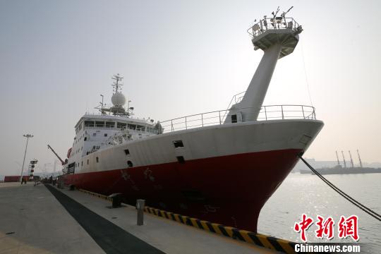 “科学”号赴麦哲伦海山链进行该区域人类首次生态系统调查