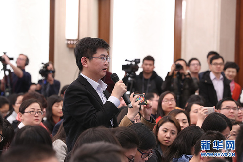 人民日报记者提问