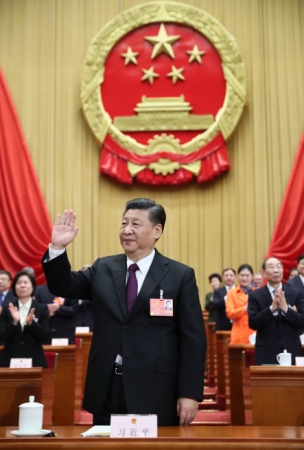 （4）习近平当选国家主席中央军委主席