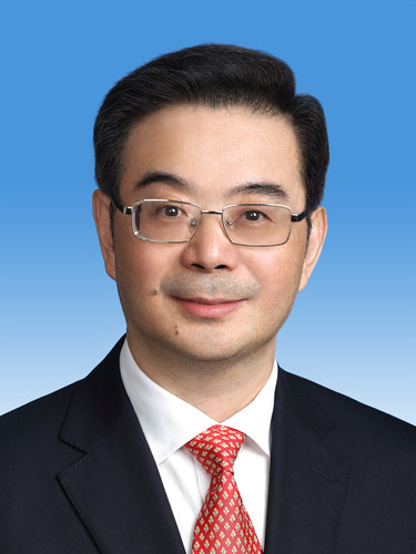 周强
