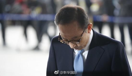 韩前总统李明博涉12项罪名 法院22日审议是否逮捕
