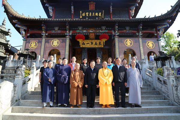7.调研组合影