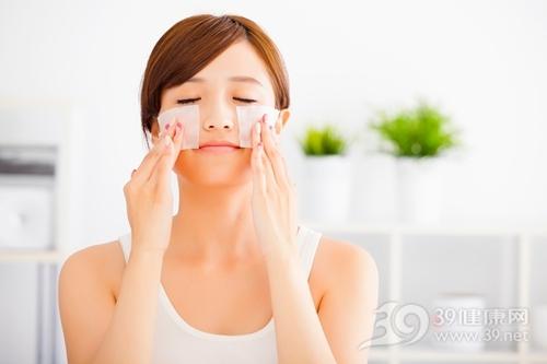 女性必学 面部祛痘的日常护理