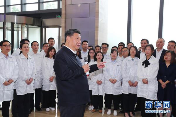 4月26日上午，中共中央总书记、国家主席、中央军委主席习近平在烽火集团有限公司考察。2