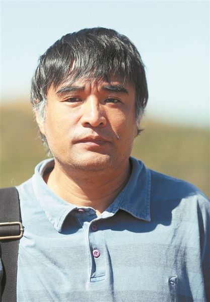 侯军