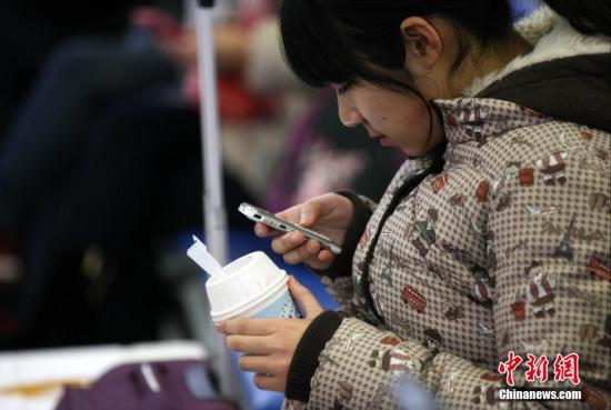 两部门:降低宽带资费漫游费 扩大公共场所WIFI覆盖