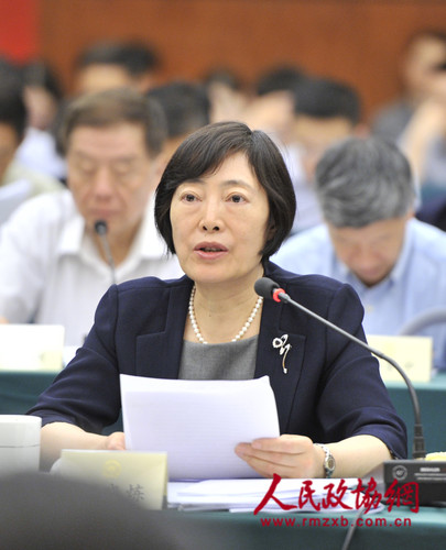 胡晓炼_副本