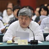全国政协委员、北京大学光华管理学院副院长金李：引导资金流向核心高科技产业
