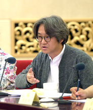 在传承中彰显自信 于科学中感受诗意