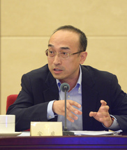 加强对历史文化名城名镇“原生态生活方式”的保护