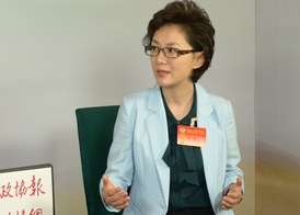 海霞委员：脱贫，从"说话"抓起