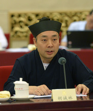 以宗教本我清静抵制商业化歪风